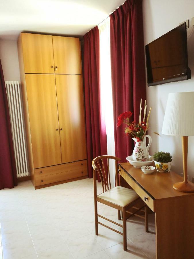 Hotel Corte Dal Castello Лацизе Екстериор снимка