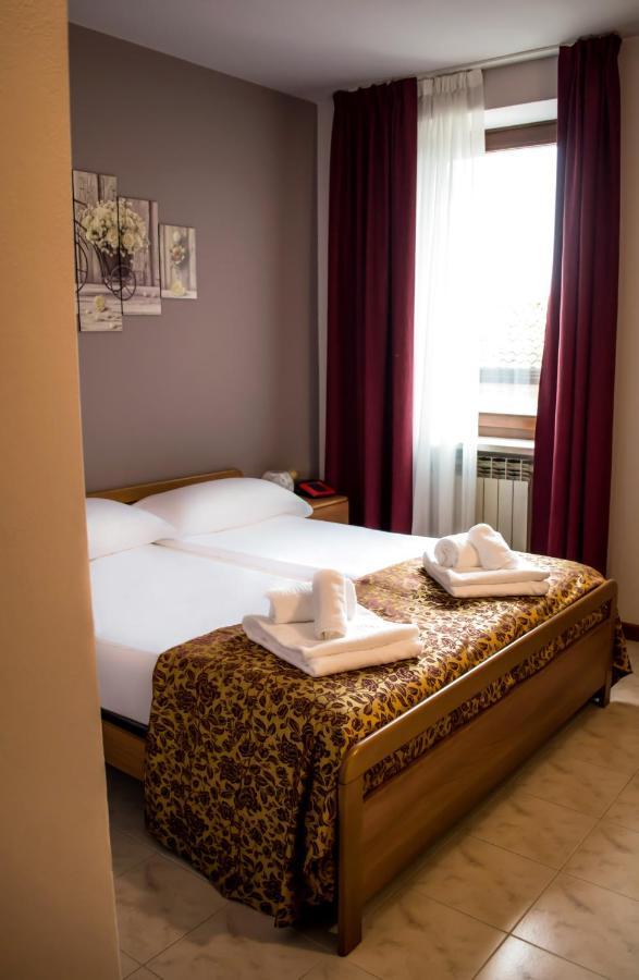 Hotel Corte Dal Castello Лацизе Екстериор снимка